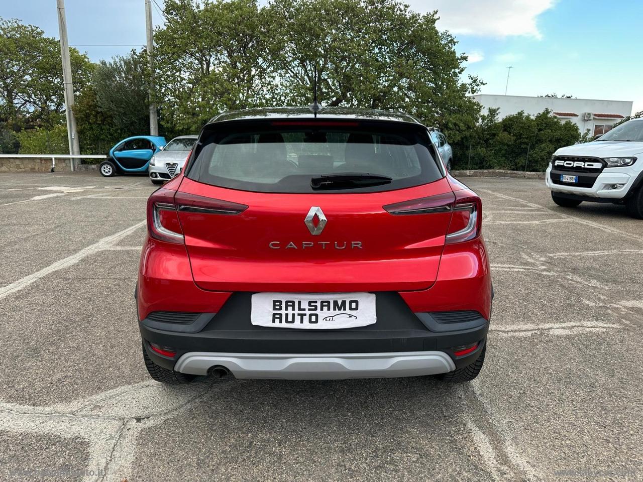 RENAULT Captur TCe 12V 100 CV GPL Intens