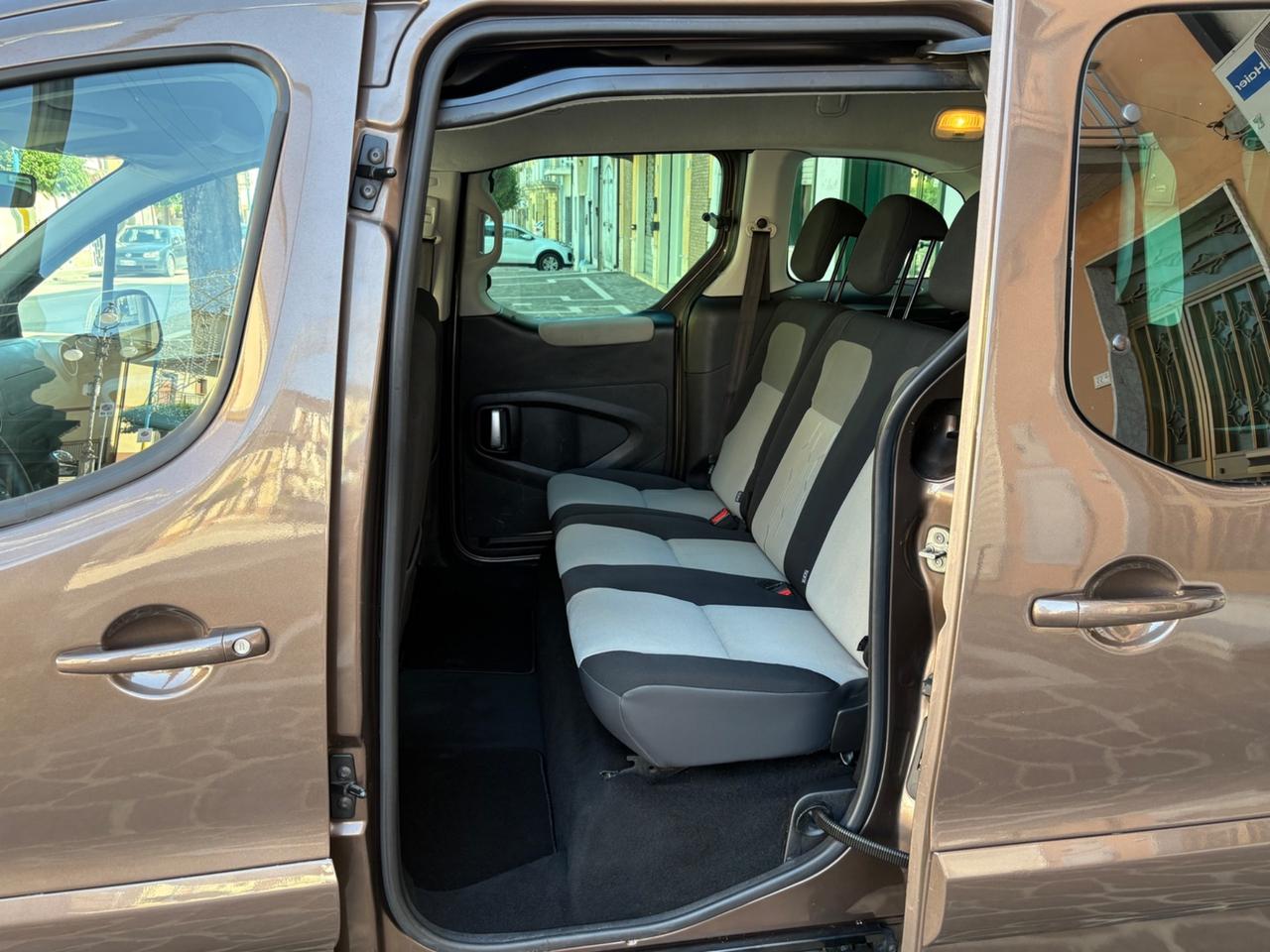 Peugeot Partner 1.6 e-HDi 92 CV AUTOCARRO N1