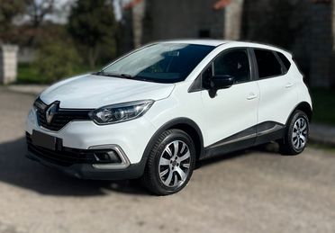 Renault Captur dCi 8V 110 CV Start&Stop Energy Initiale Paris