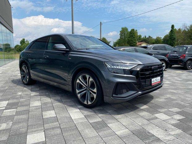 AUDI Q8 50 TDI 286 CV quattro S-line + Matrix +