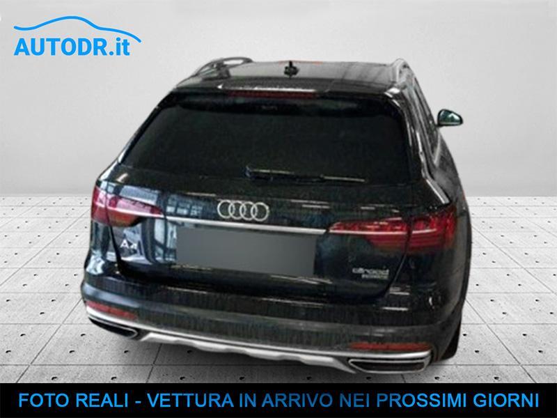 Audi A4 Allroad Quattro 40 TDI S-Tronic Identity Contrast Full Optional €11600