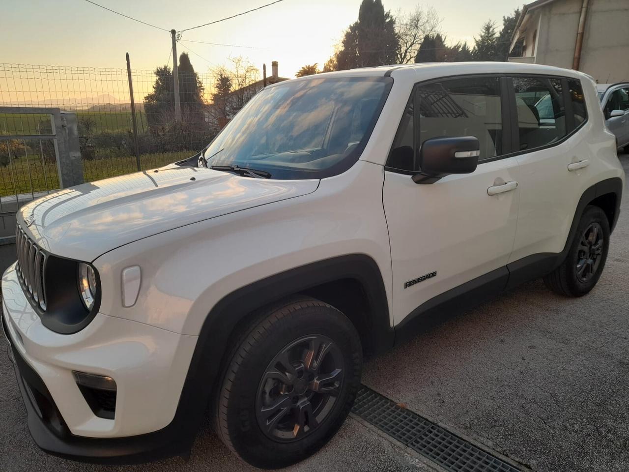 Jeep Renegade 1.6 Mjt 130 CV Longitude