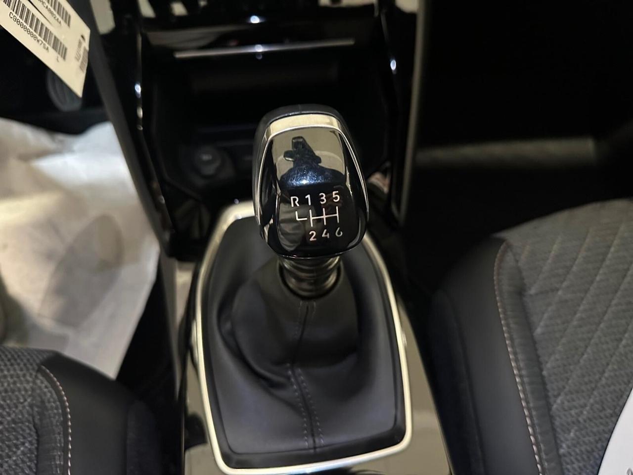 Peugeot 2008 PureTech 100 S&S Allure