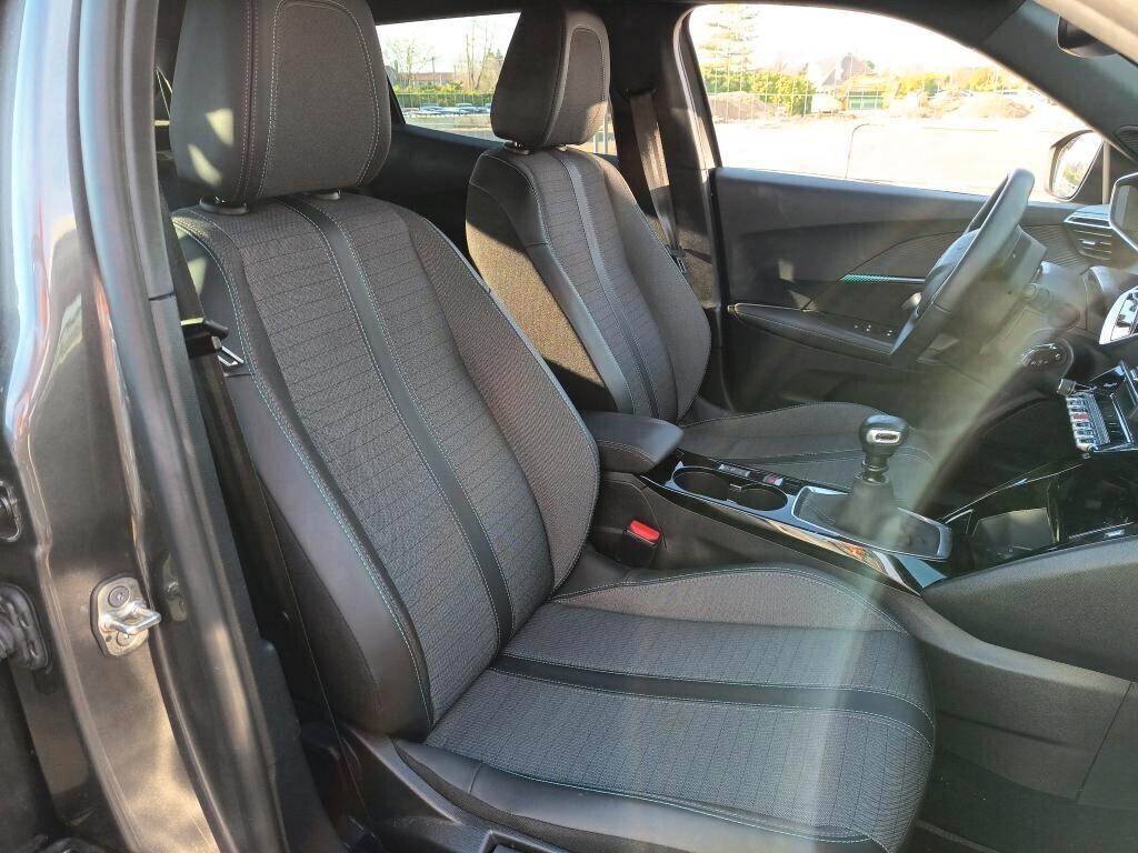 PEUGEOT 2008 1.2 PURETECH 100CV SeS 6M. ALLURE PACK ( FARI LED - I-COCKPIT - MIRROR - CRUISE - SENSORI POST. - TELECAMERA POST. )