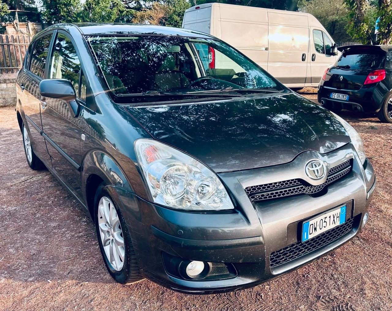 Toyota Corolla Verso 2.2 16V D-4D Sol