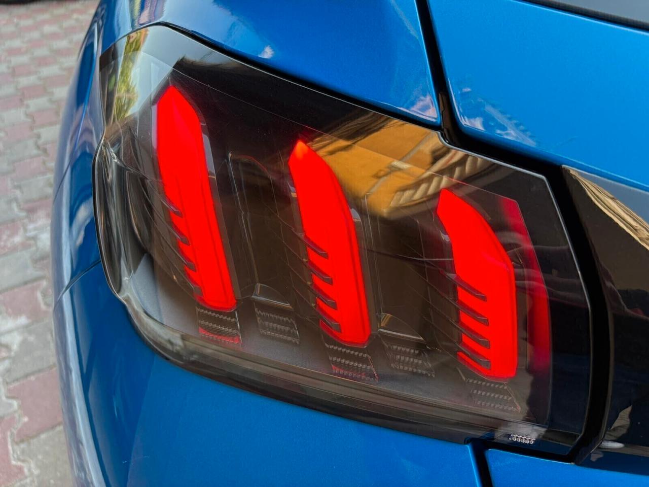 Peugeot 208 PureTech 100 Stop&Start EAT8 5 porte Allure