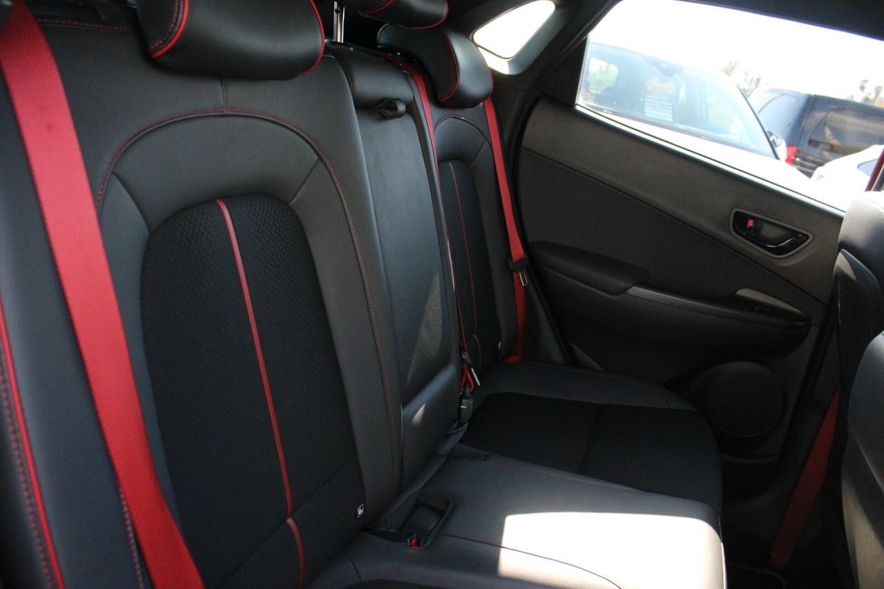 Hyundai Kona 1.0 T-GDI Xpossible