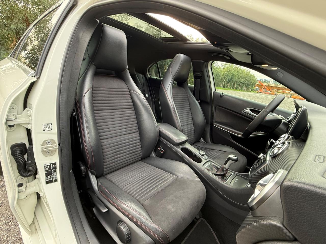 MERCEDES- BENZ A 180 CDI PREMIUM