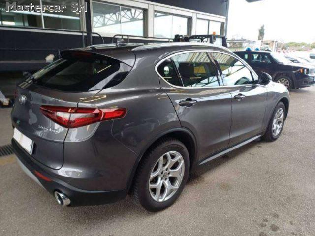 ALFA ROMEO Stelvio Stelvio 2.2 td Business Q4 4x4 190cv autom. - ta