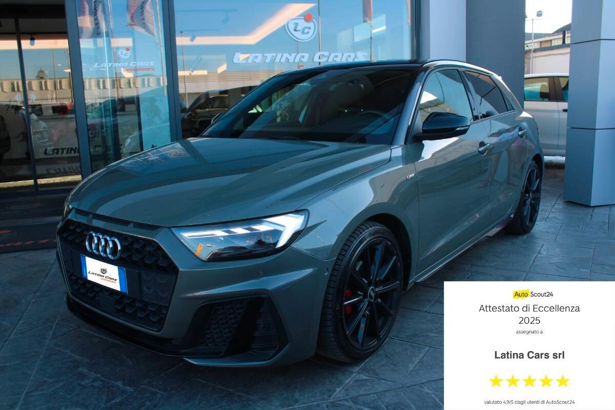 Audi A1 25 1.0 tfsi Identity Black s-tronic con CarPlay