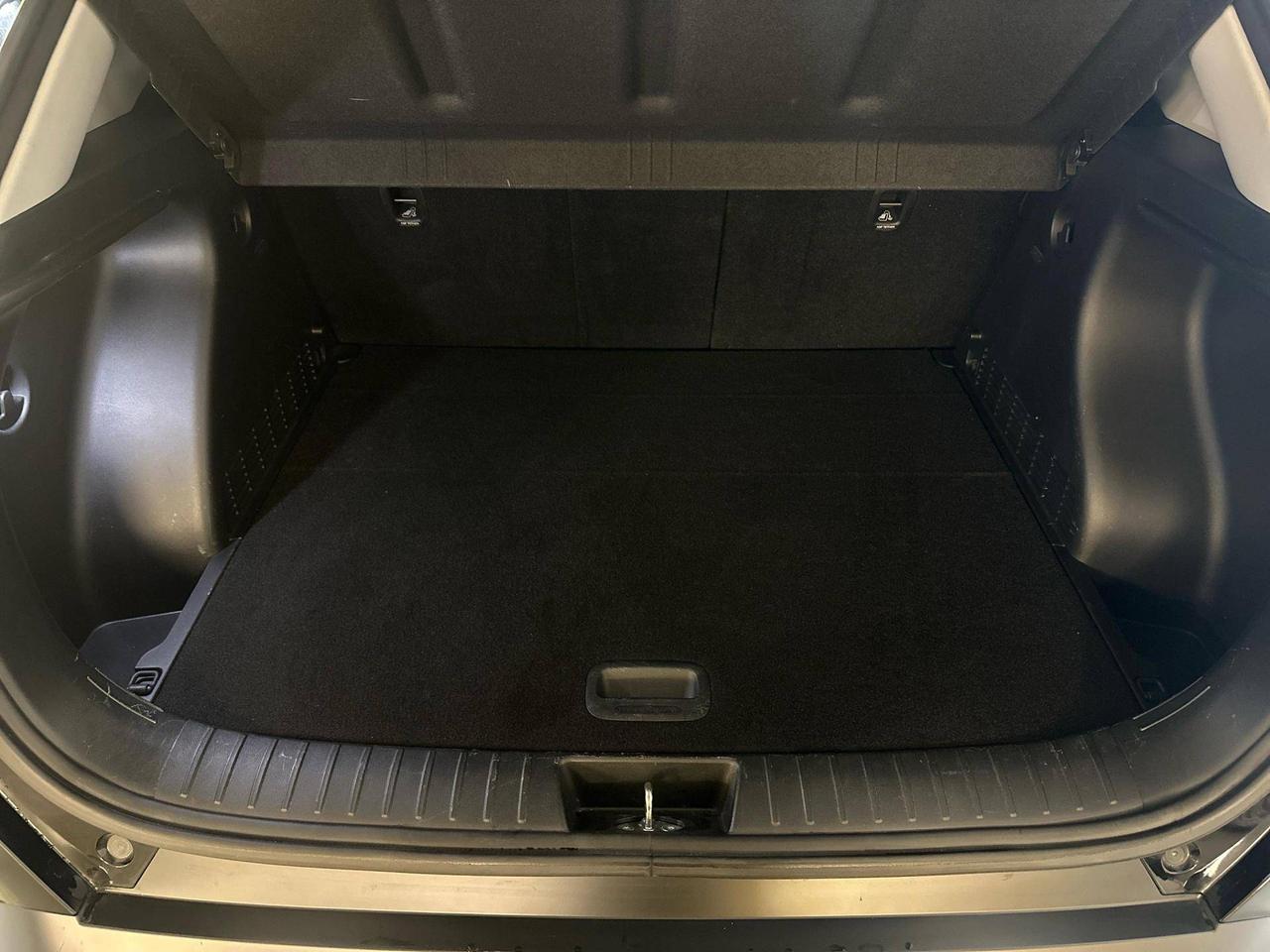 Hyundai Kona 1.6 gdi hev X Line 2wd 141cv