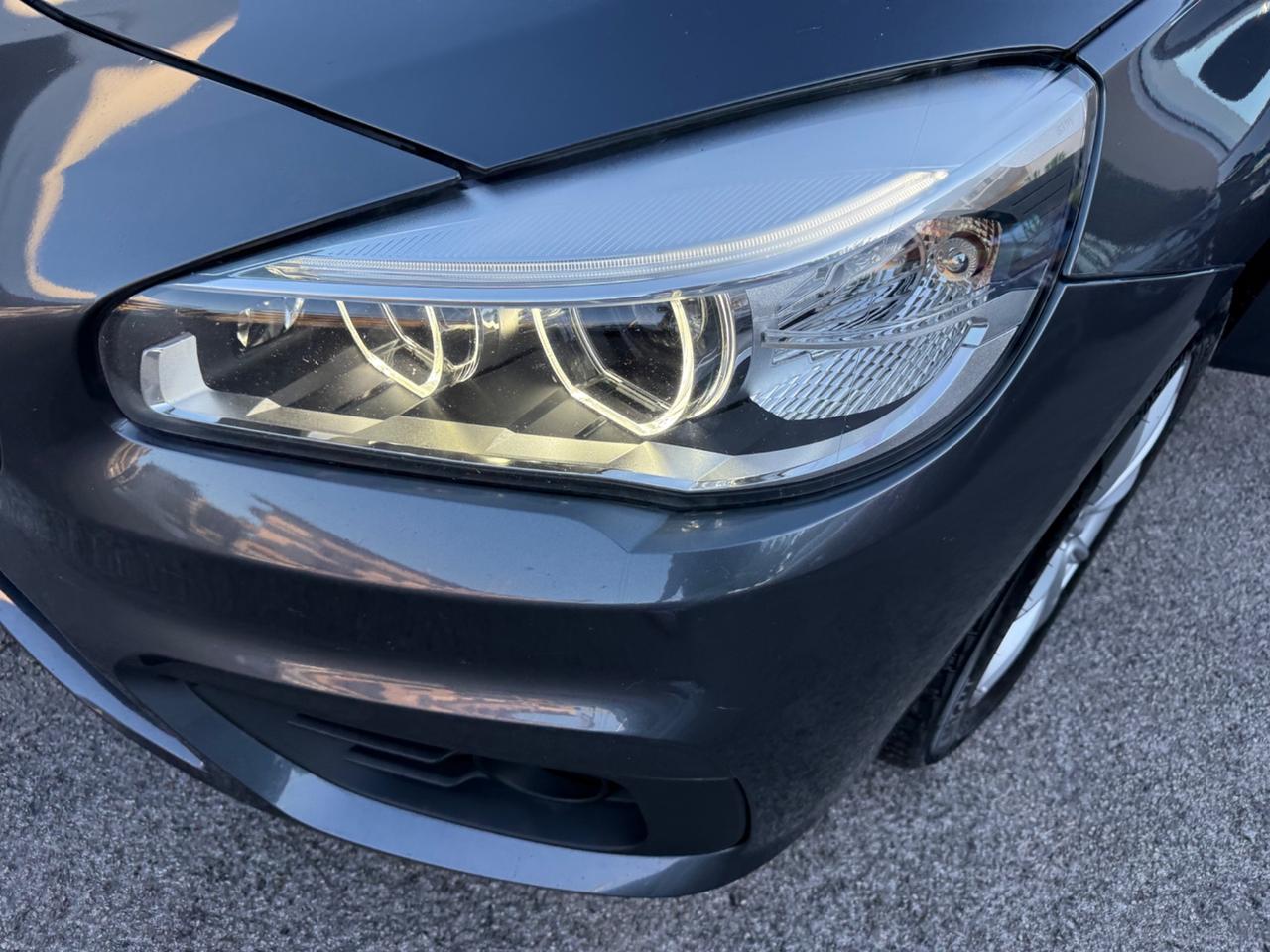 Bmw 2er Active Tourer 218d xDrive Advantage