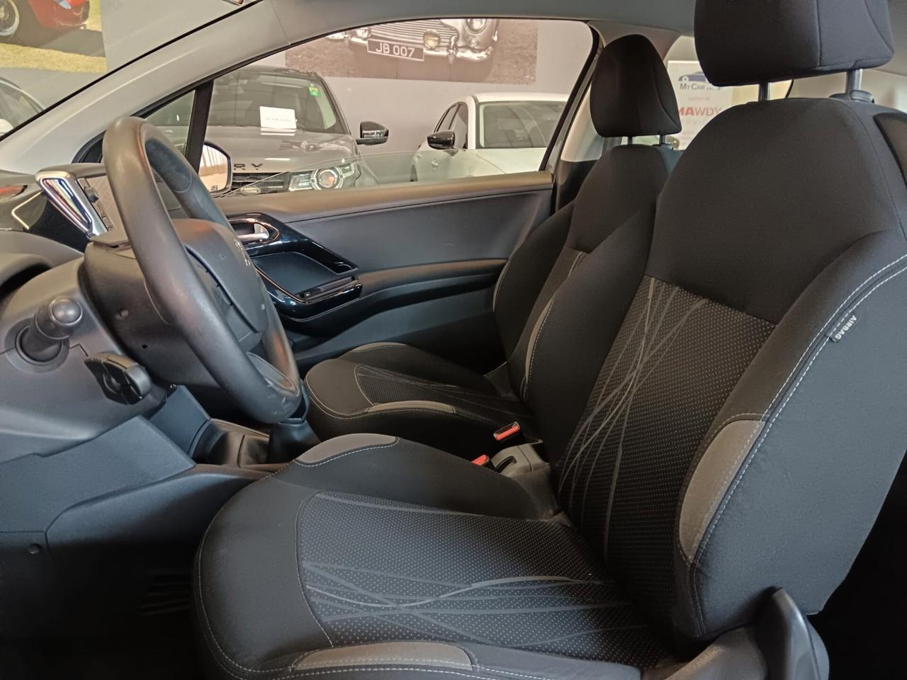 Peugeot 208 1.0 Benzina Manuale