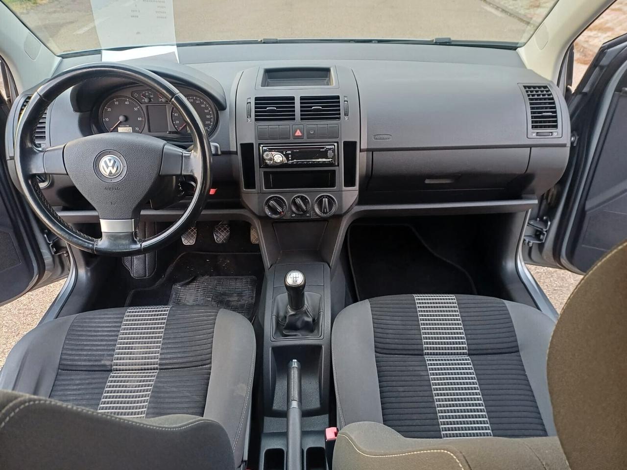 Volkswagen Polo 1.2/70CV 12V 5p. Comfortline