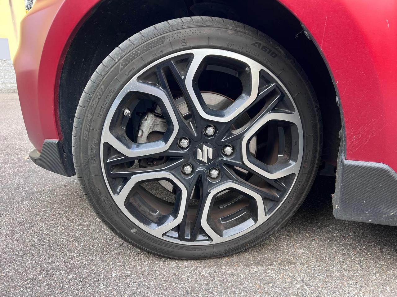 Suzuki Swift 1.4 Boosterjet MHEV Sport #7972