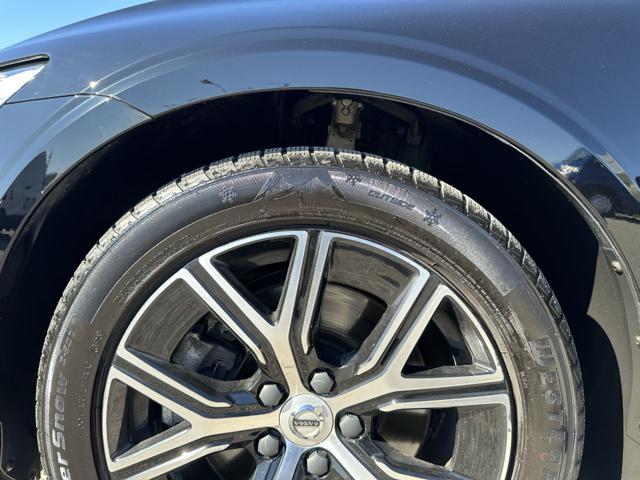 VOLVO V60 B4 (d) automatico Essential