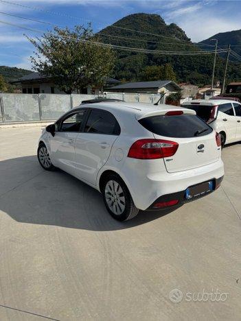 Kia Rio 1.4 90Cv- Anno 2012 -80.000 km