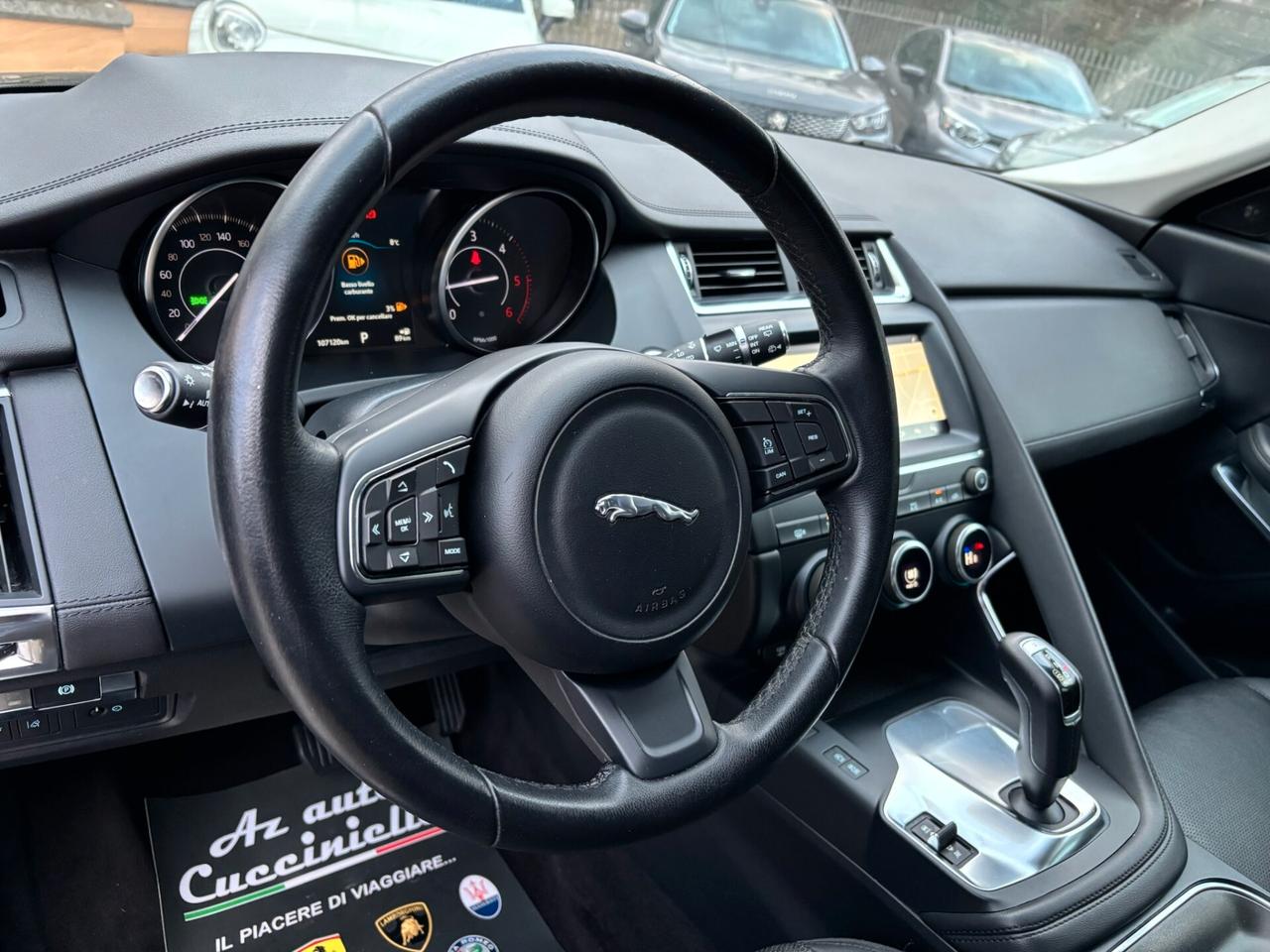 Jaguar E-Pace 2.0D 150 CV AWD R-Dynamic TOTAL BLACK