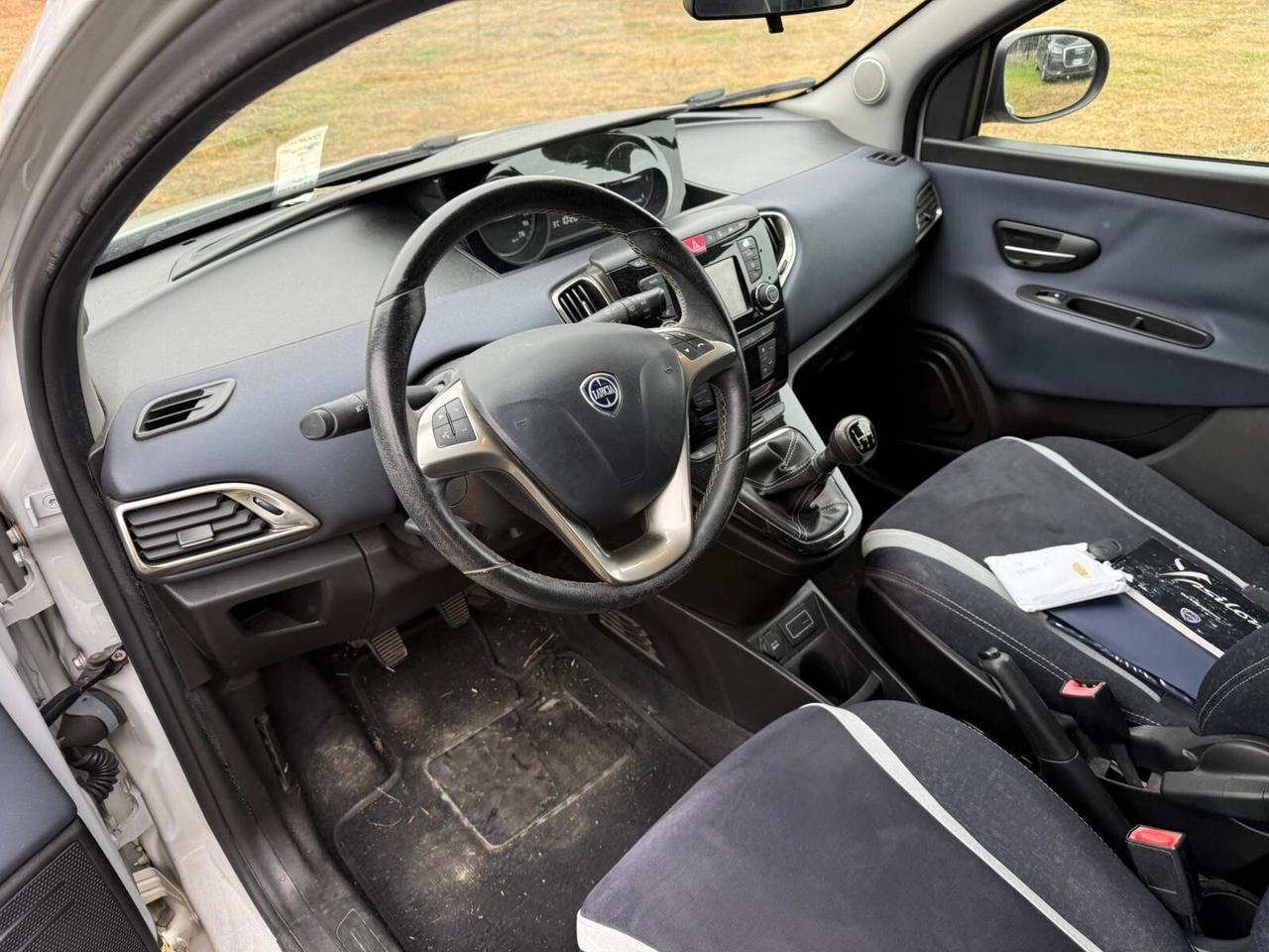 Ypsilon 1.3 MJT 16V 95 CV 5 porte S&S Platinum