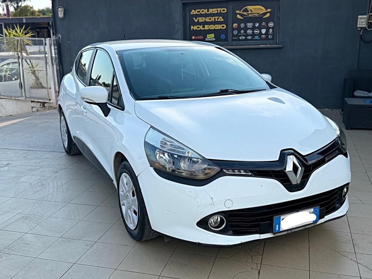 Renault Clio 1.2 75CV GPL 5 porte Wave garanzia 12 mesi