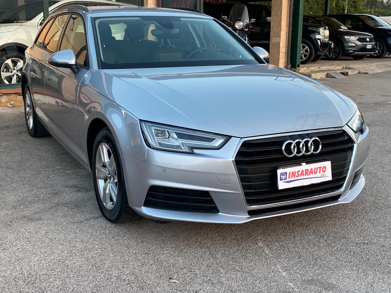 Audi A4 Avant 35 TDI S tronic Sport BUSINESS 2.0 TDI 150 CV NAVI