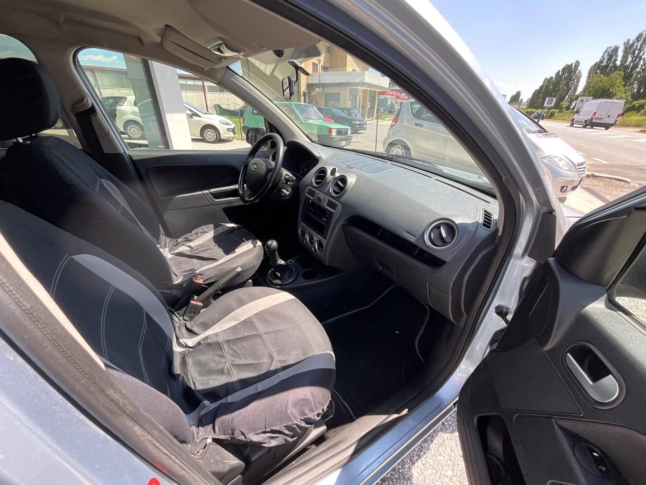 Ford Fusion Fusion+ 1.4 16V 5p.