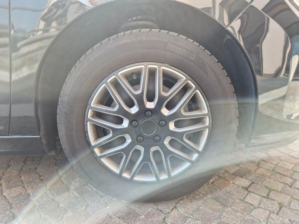 Peugeot 207 1.4 8v Millesim 200 5p