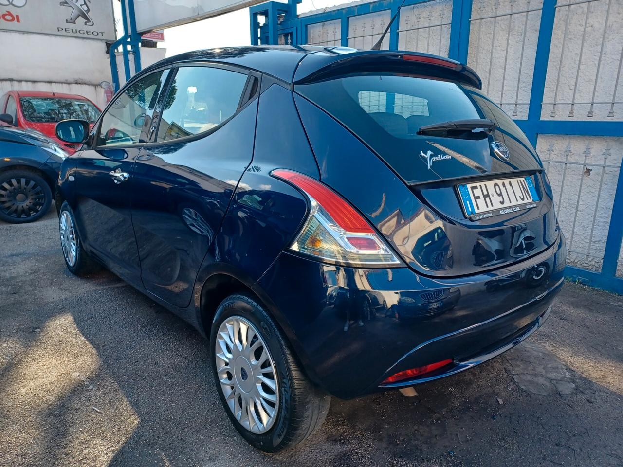 Lancia Ypsilon 1.2 5 porte Gold ANNO 2017 EURO 6