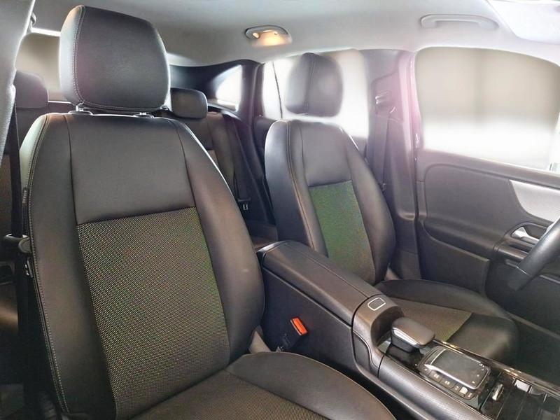 MERCEDES-BENZ GLA 200 d Automatic Business Extra
