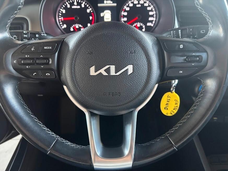 Kia Stonic 1.0 T-GDi 100 CV MHEV NEOPATENTATI