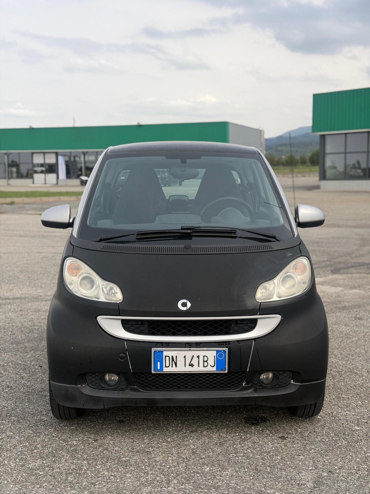 Smart ForTwo 1000 52 kW coupé limited two
