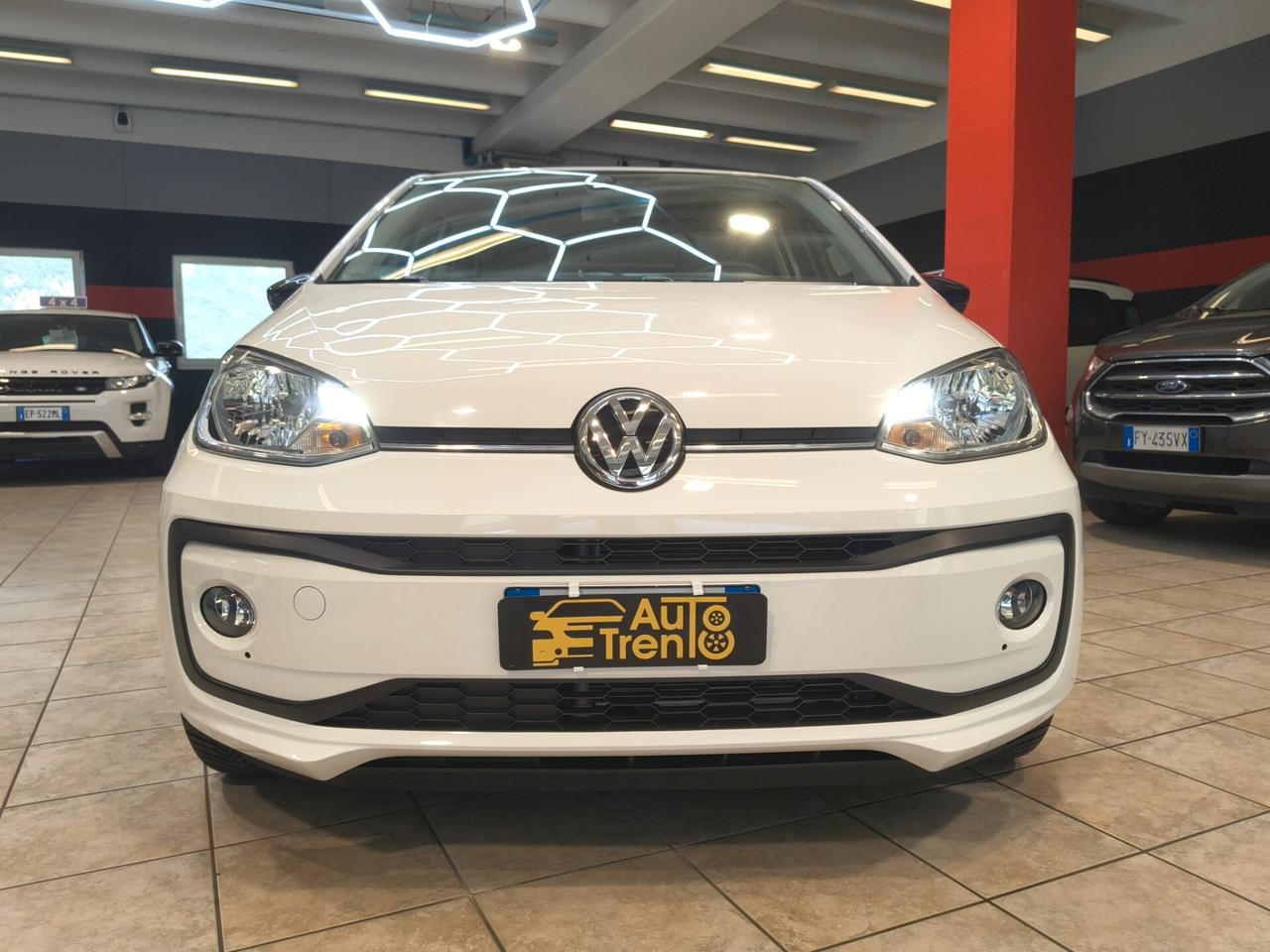 Volkswagen up! 1.0 5p. take solo 19.000 km