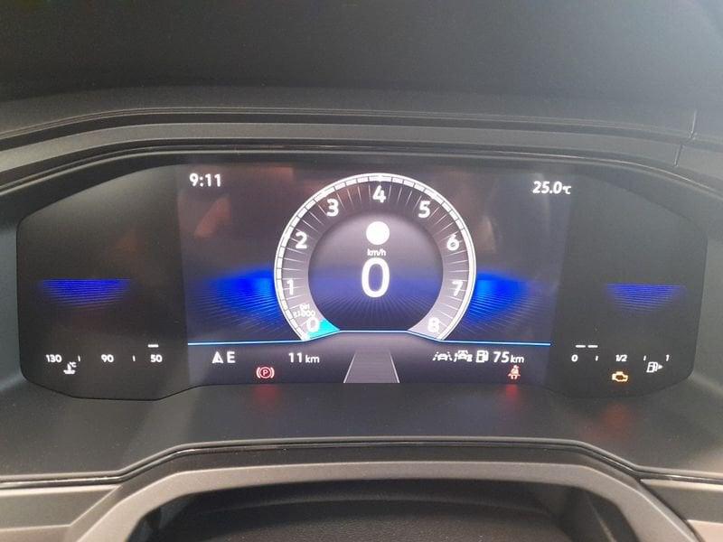 Volkswagen Polo 1.0 Young