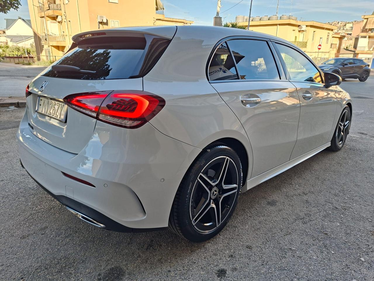MERCEDES Classe A 180d Automatic AMG Premium