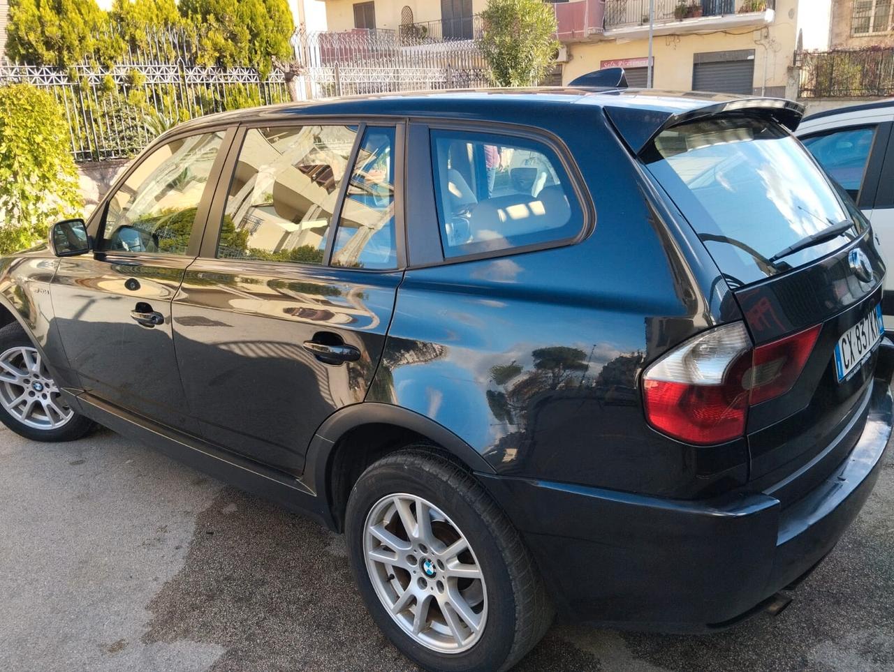 Bmw X3 2.0d cat Futura