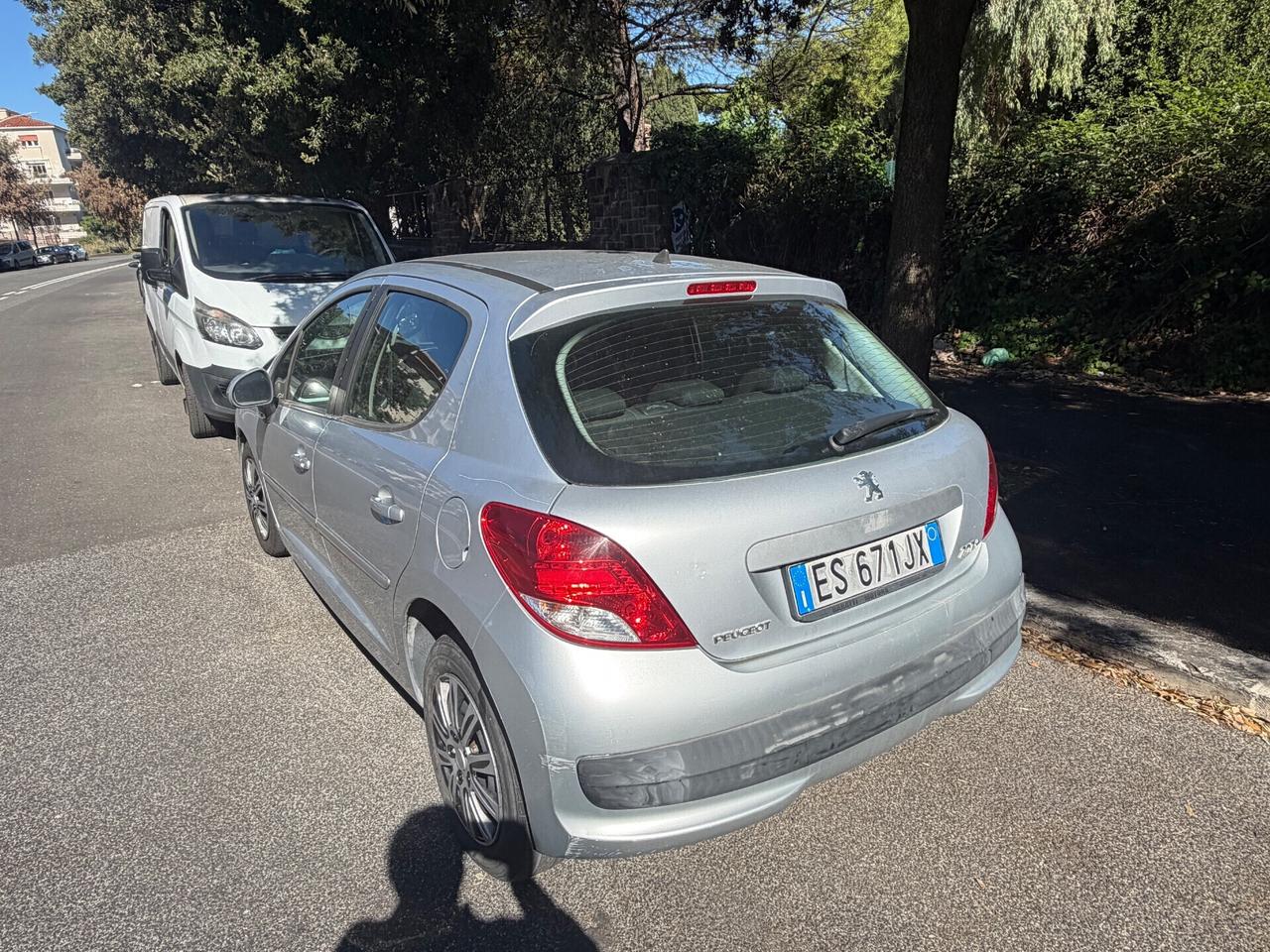 Peugeot 207 gpl 5porte manuale