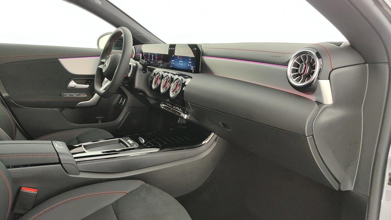 Mercedes-Benz CLA Coupe 200 d AMG Line Advanced Plus auto