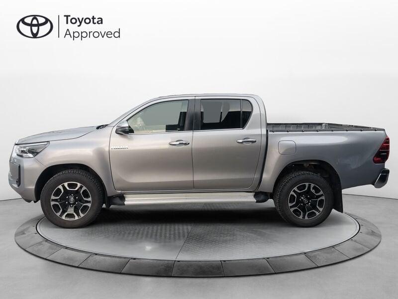 Toyota Hilux 2.8 D-4D 4WD 4 porte Double Cab Executive