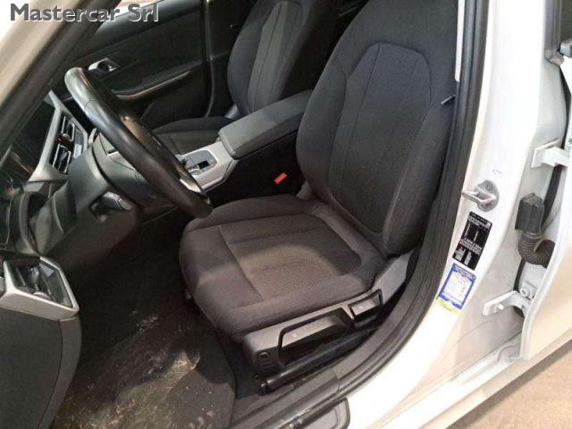 BMW 318 D 150cv BUSINESS AUTO TOURING - GC758GJ