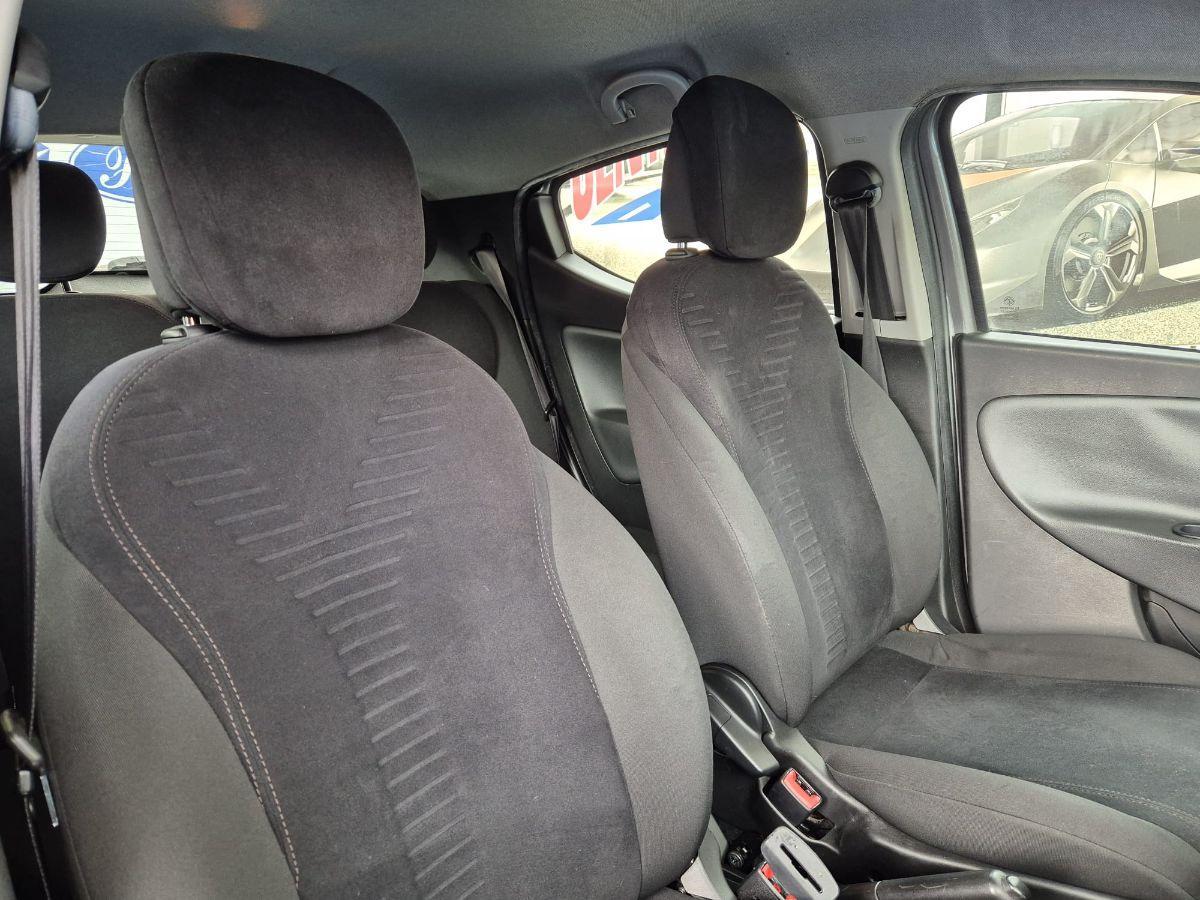 LANCIA - Ypsilon - 1.2 69 CV 5p. Gold