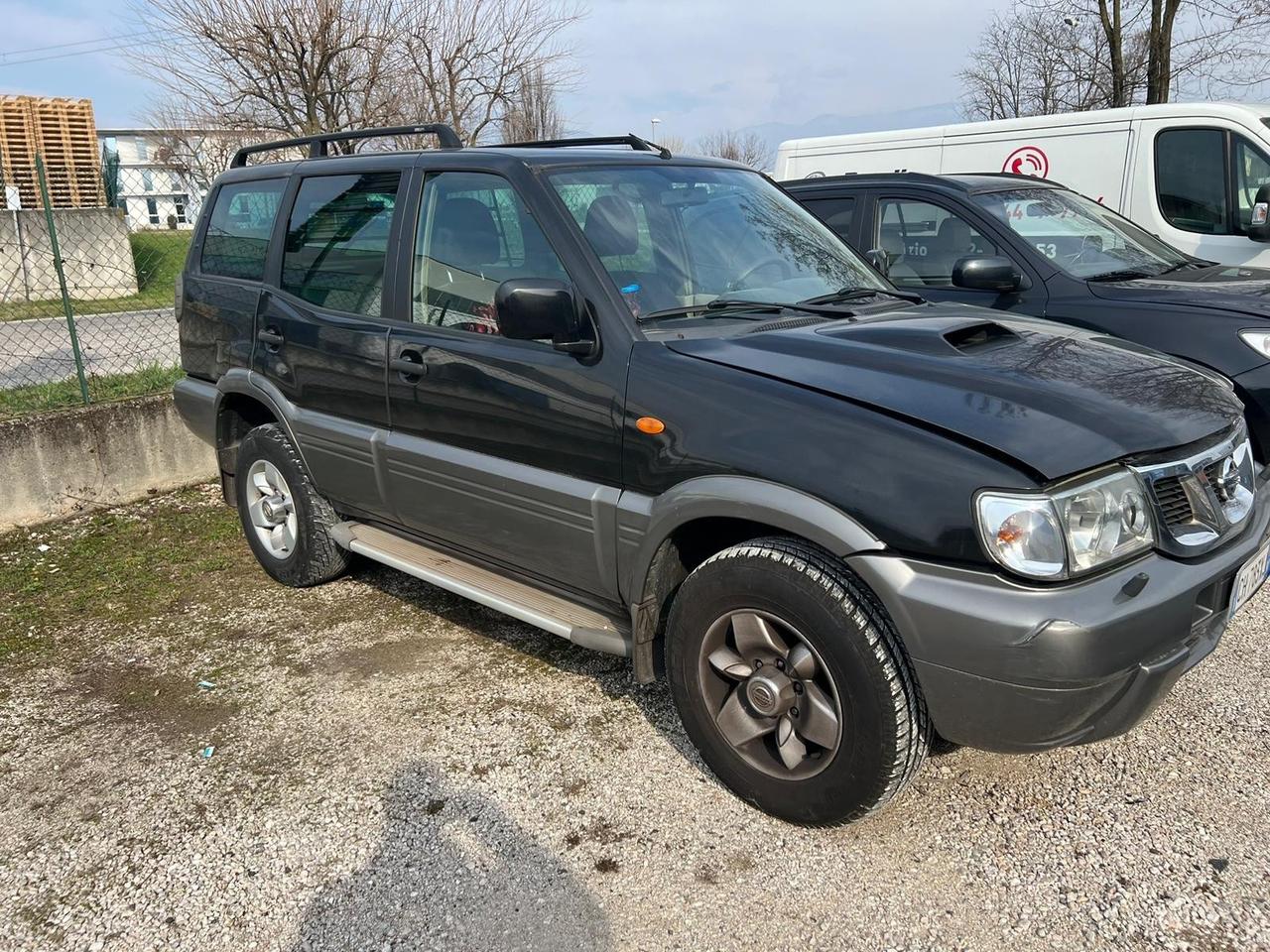 Nissan Terrano 2.7 turbodiesel 5 porte