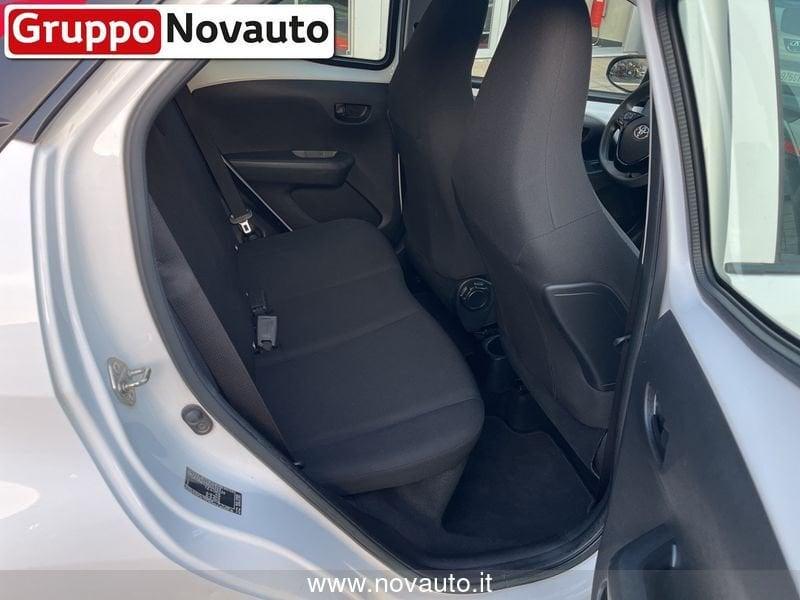 Toyota Aygo Connect 1.0 VVT-i 72CV 5 porte x-business light