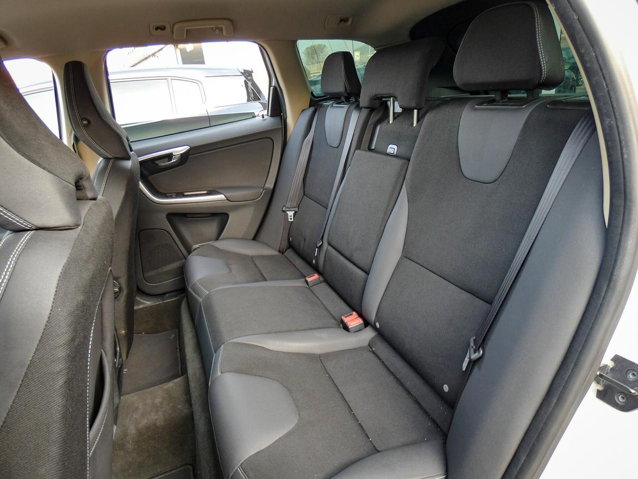 Volvo XC 60 XC60 2.4 D 175 CV FWD Geartronic Kinetic