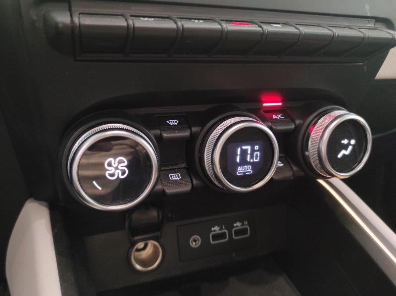 RENAULT Clio 5ª serie - Clio TCe 90 CV 5 porte Techno