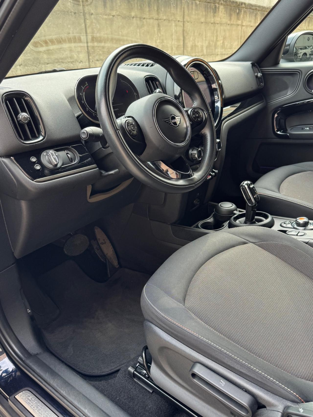 Mini Cooper D Countryman 2.0 MY 2021