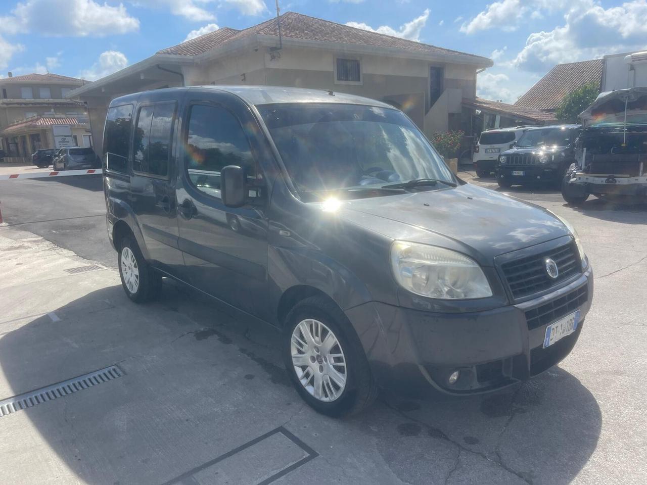 Fiat Doblo Doblò 1.9 MJ Combi 5 p.ti SX N1 motore 90.000 km
