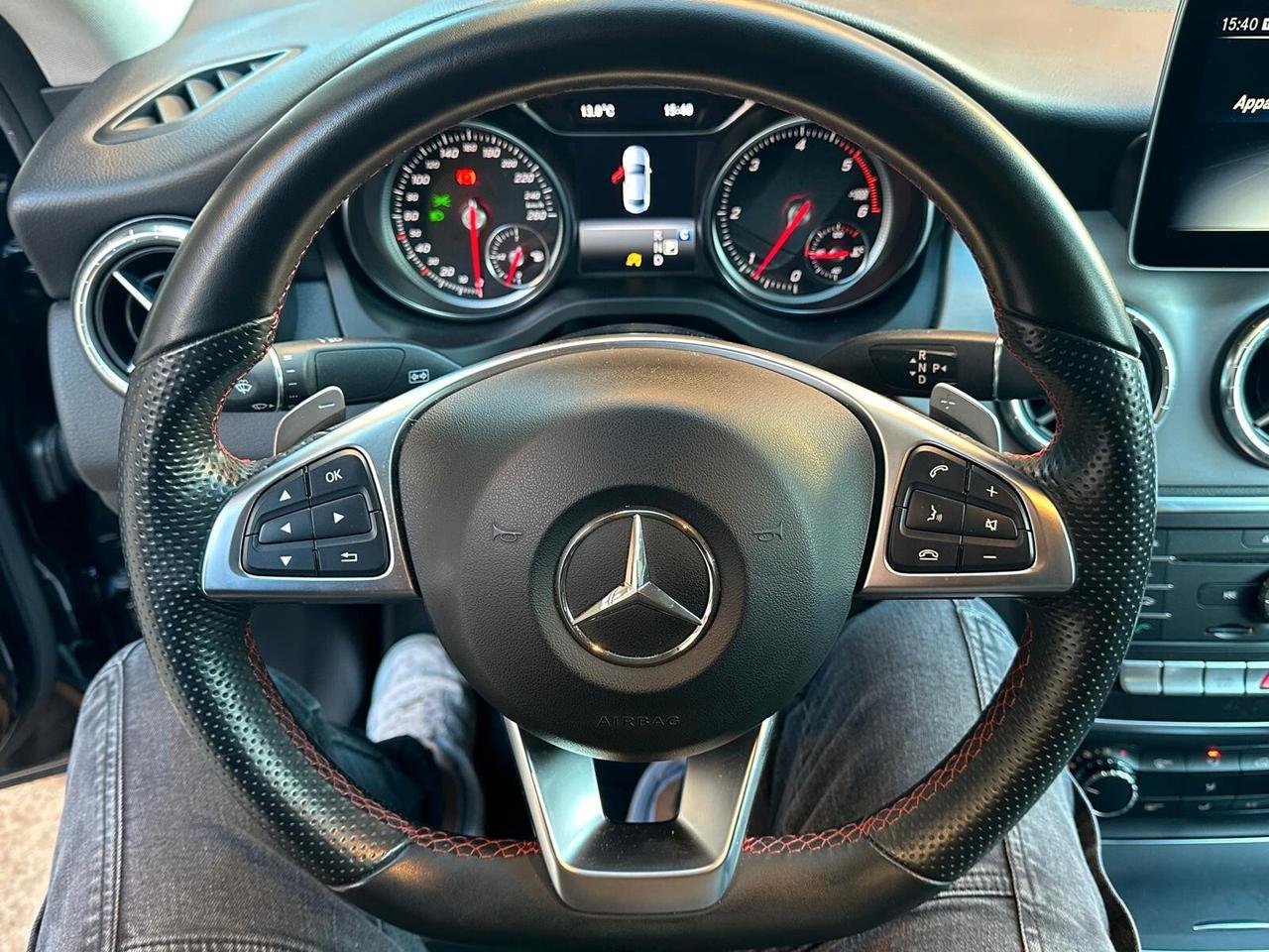 Mercedes-benz CLA 220 CLA 200 d Automatic Premium