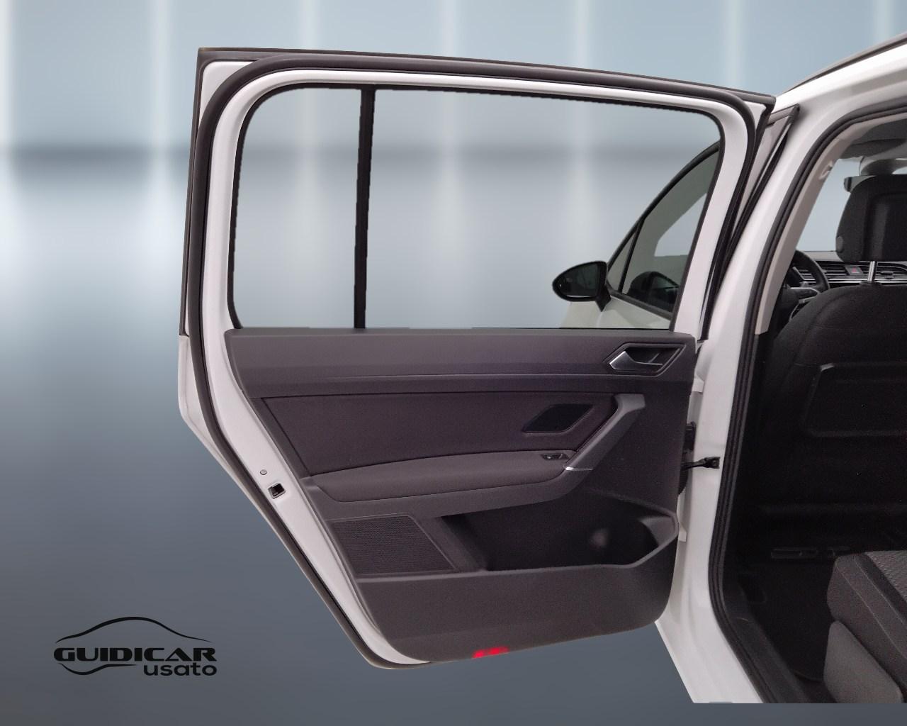 VOLKSWAGEN Touran III 2015 - Touran 1.5 tsi Edition Plus 150cv dsg