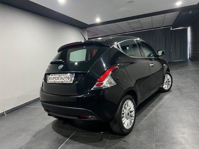 LANCIA Ypsilon 1.2 69 CV 5 porte Gold