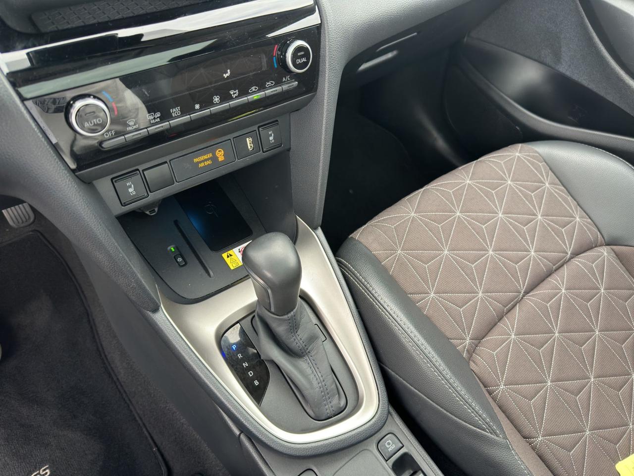 Toyota Yaris Cross 1.5h Lounge fwd 116cv e-cvt